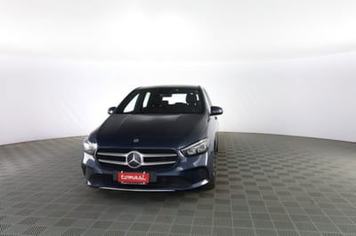 Mercedes-Benz CLA Shooting Brake 180 d Automatic Shooting Brake Business usata