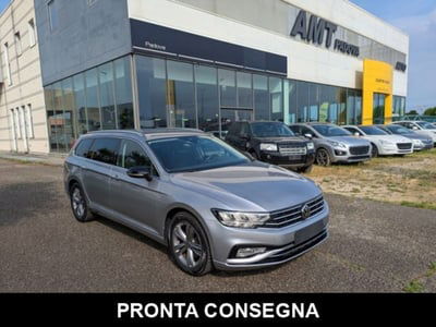 Volkswagen Passat Variant 2.0 TDI DSG Business BlueMotion Tech usata