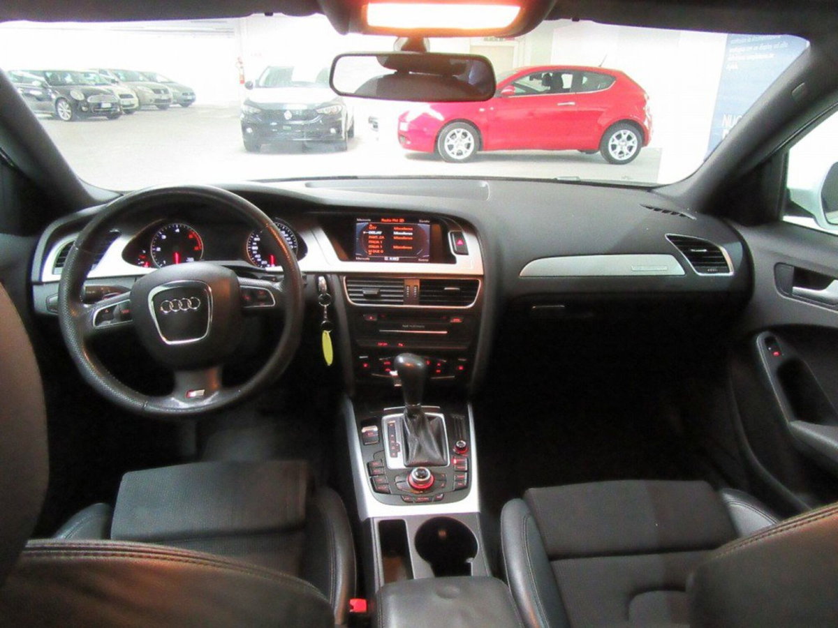 Audi A4 Avant 3.0 V6 TDI F.AP. quattro (6)
