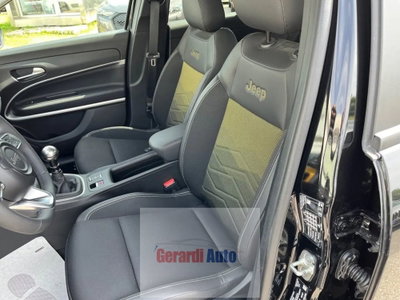 Jeep Avenger 1.2 turbo Summit fwd 100cv (12)