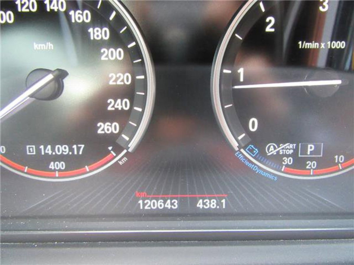 BMW Serie 5 Touring 525d xDrive  Msport (9)