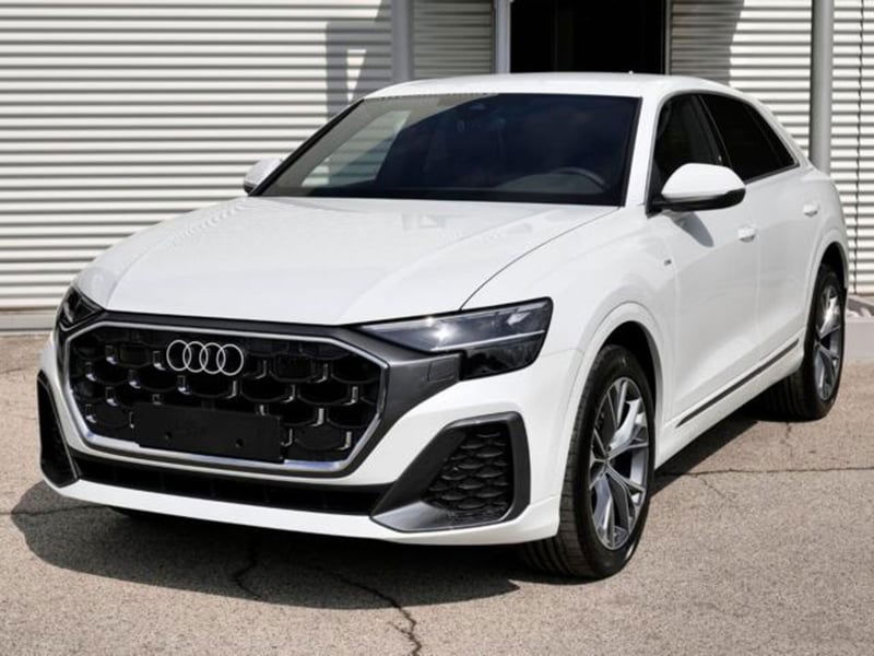 Audi Q8 Q8 45 TDI quattro tiptronic Sport