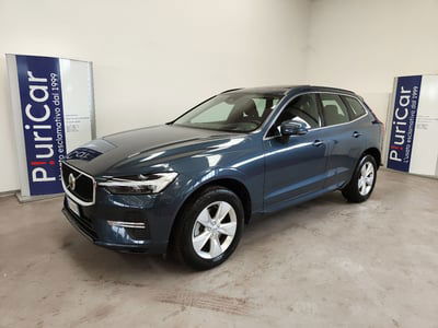 Volvo XC60 B4 (d) AWD Geartronic Momentum Pro usata