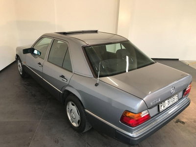 Mercedes-Benz Classe E 200 Executive (5)