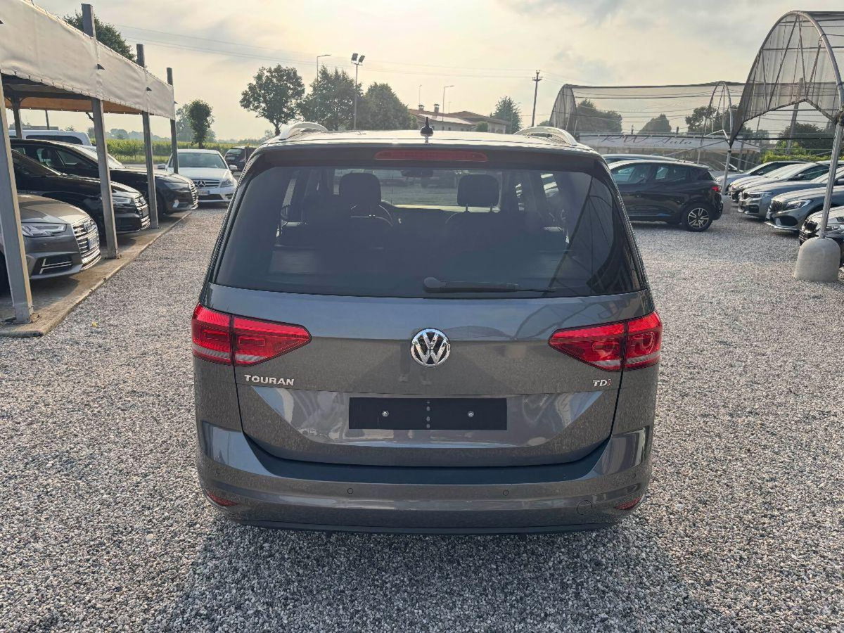 Volkswagen Touran 1.6 TDI DPF Comfortline BMT (10)