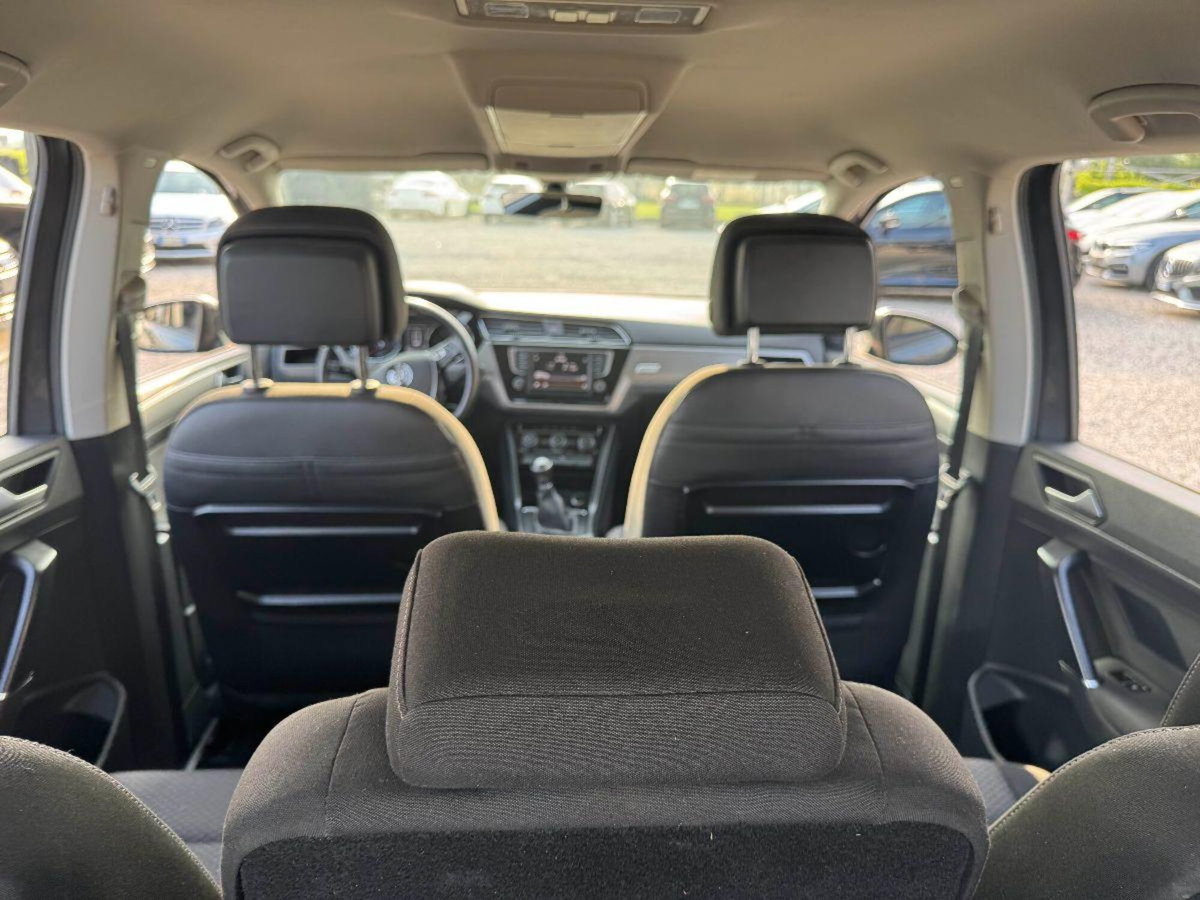 Volkswagen Touran 1.6 TDI DPF Comfortline BMT (14)