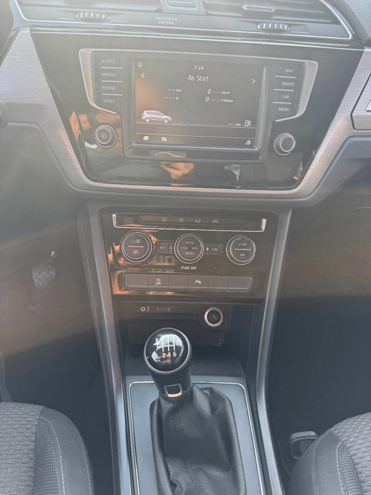 Volkswagen Touran 1.6 TDI DPF Comfortline BMT (17)