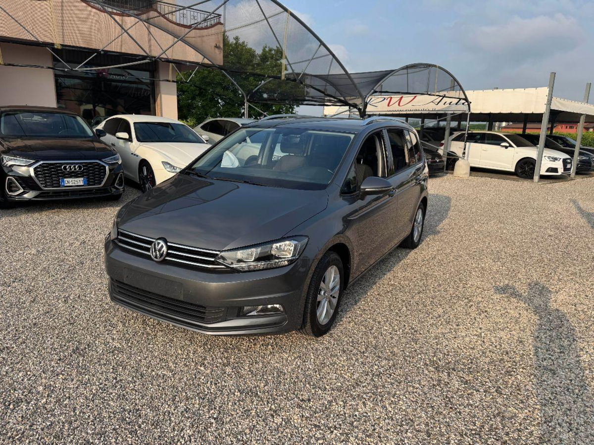 Volkswagen Touran 1.6 TDI DPF Comfortline BMT (2)