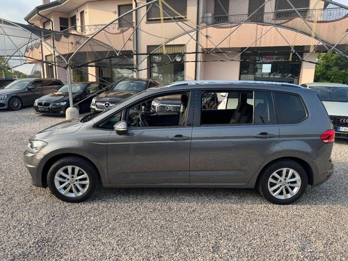 Volkswagen Touran 1.6 TDI DPF Comfortline BMT (4)