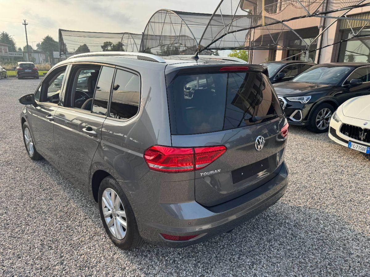 Volkswagen Touran 1.6 TDI DPF Comfortline BMT (7)