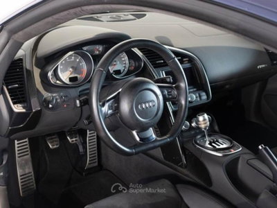 Audi R8 Coupé 4.2 V8 FSI quattro (5)
