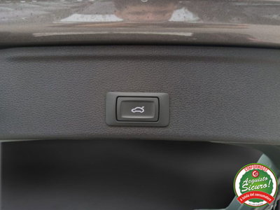 Audi A4 Avant 30 TDI/136 CV S tronic Business Advanced (12)