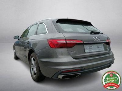 Audi A4 Avant 30 TDI/136 CV S tronic Business Advanced (4)
