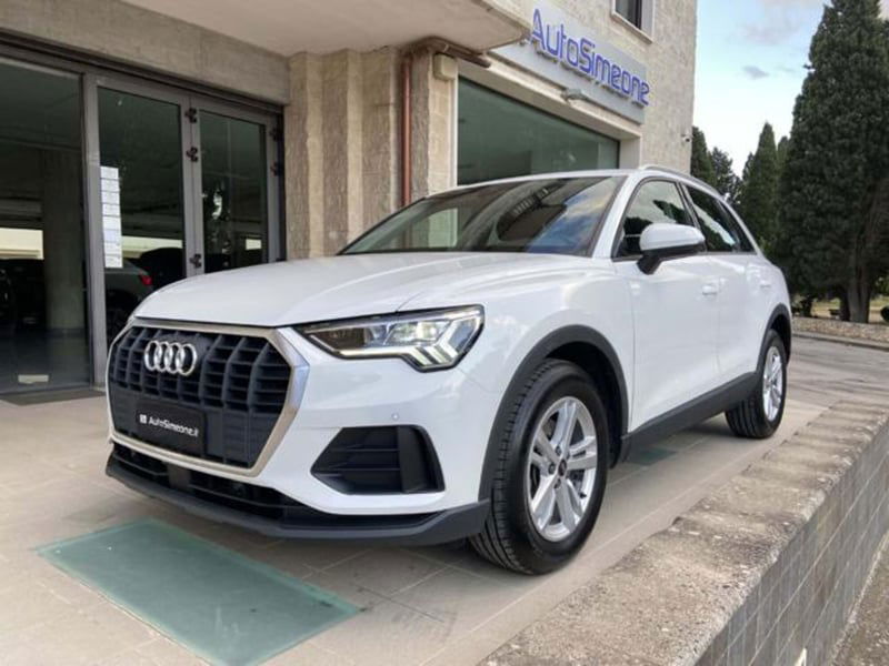 Audi Q3 2.0 TDI 150 CV Business