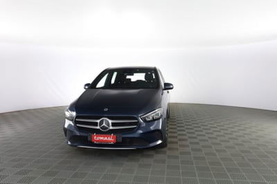 Mercedes-Benz CLA Shooting Brake 180 d Automatic Shooting Brake Business usata