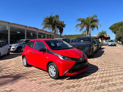 Toyota Aygo 1.0 VVT-i 69 CV 5 porte x-cool usata