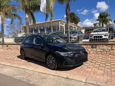 Volkswagen Golf 1.0 TSI EVO Life usata