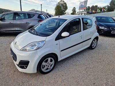 Peugeot 107 68CV 5p. Active usata