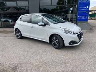 Peugeot 208 100 5 porte Allure usata