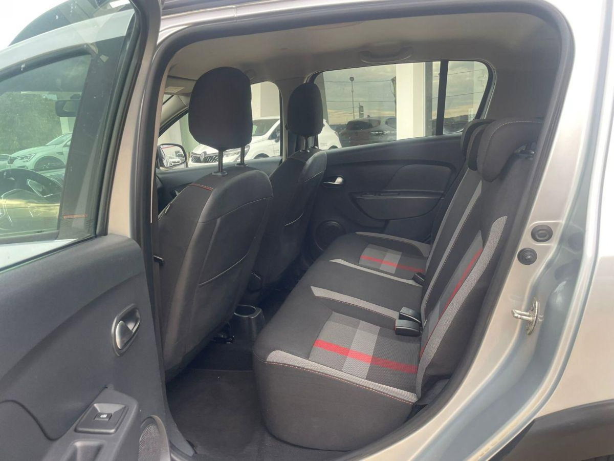 Dacia Sandero Stepway 1.5 Blue dCi 95 CV Access (11)