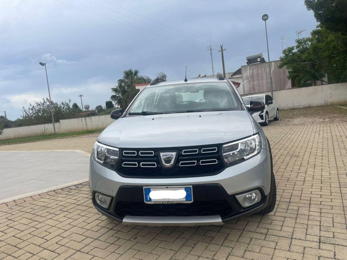 Dacia Sandero Stepway 1.5 Blue dCi 95 CV Access (2)
