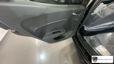 Renault Clio 1.0 eco-g Techno 100cv (15)