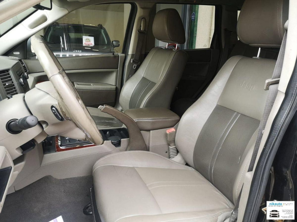 Jeep Grand Cherokee 3.0 V6 CRD Limited (11)