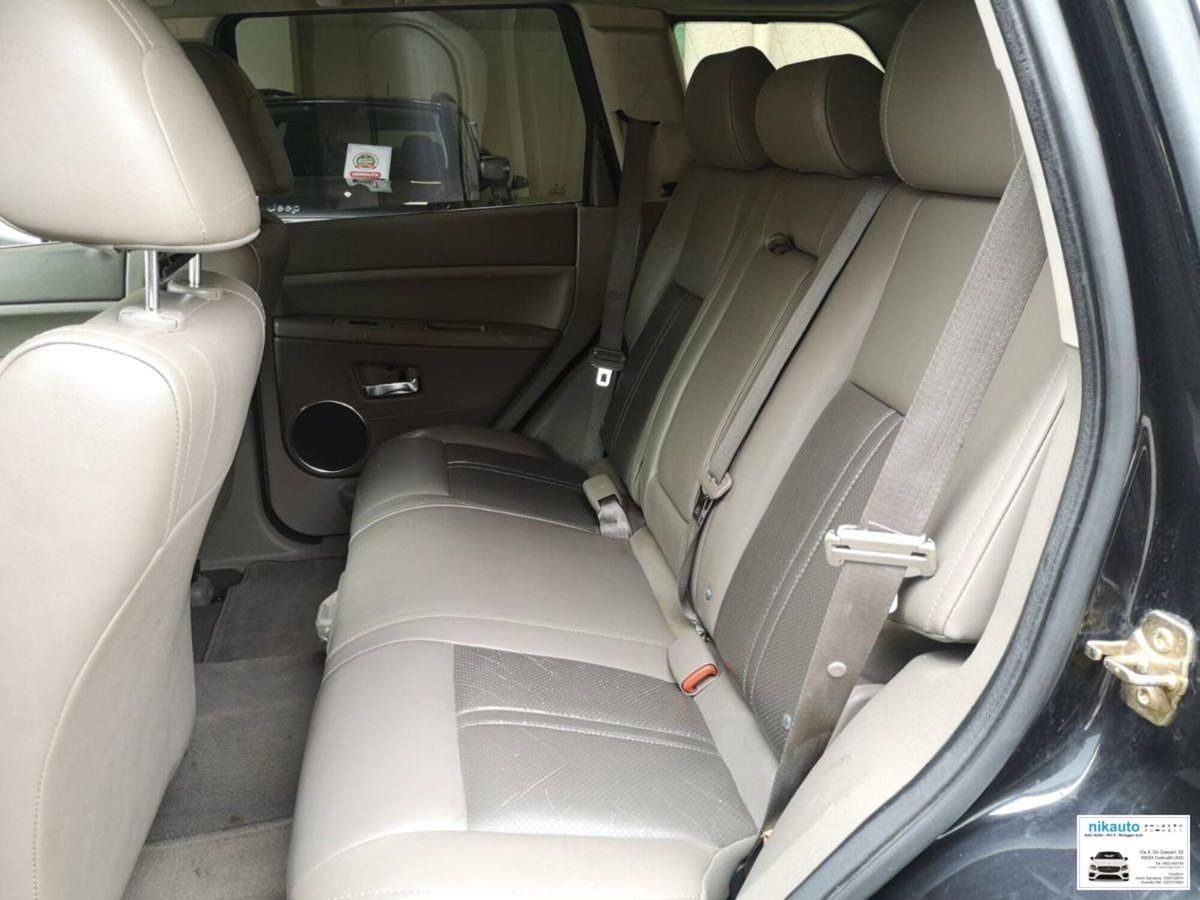 Jeep Grand Cherokee 3.0 V6 CRD Limited (19)