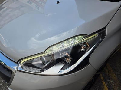 Peugeot 208 82 Stop&Start 5 porte Signature usata
