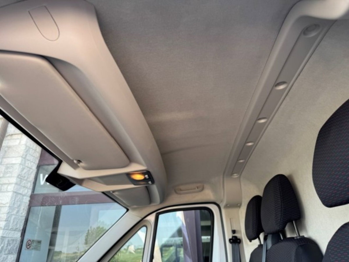 Opel Movano Furgone Heavy 35 L3H2 2.2 diesel 140cv S&S auto (18)