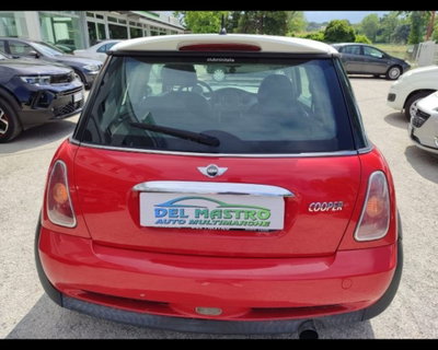 MINI Mini 1.6 16V Cooper (5)