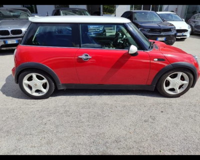 MINI Mini 1.6 16V Cooper (7)