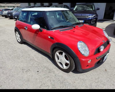MINI Mini 1.6 16V Cooper (8)