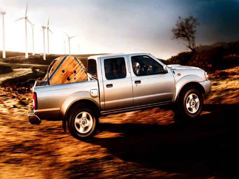 Nissan NP300 2.5 D 4p. Double Cab Efficient
