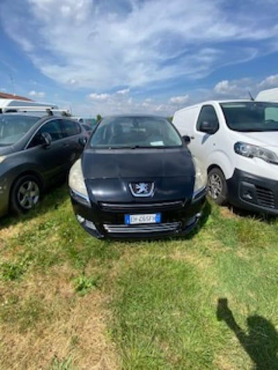 Peugeot 5008 1.6 HDi 112CV Business usata