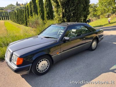 Mercedes-Benz 300 Coupé 300 CE-24 cat Coupé usata