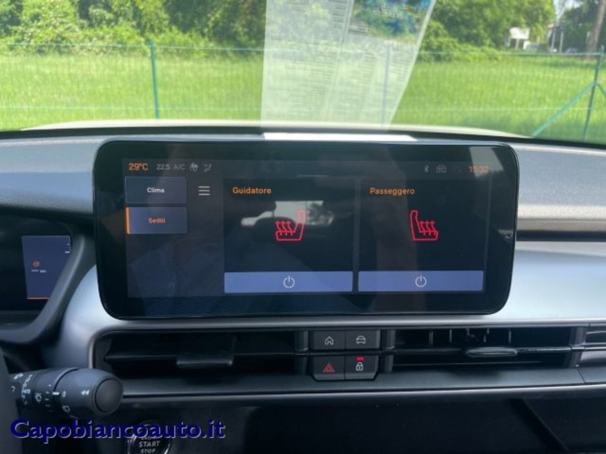 Jeep Avenger 1.2 turbo Summit fwd 100cv (13)