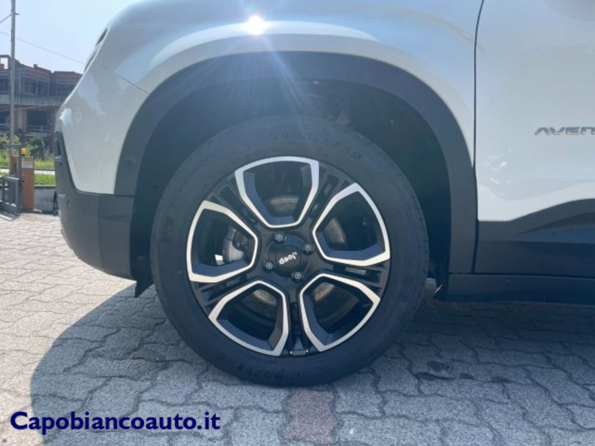 Jeep Avenger 1.2 turbo Summit fwd 100cv (7)