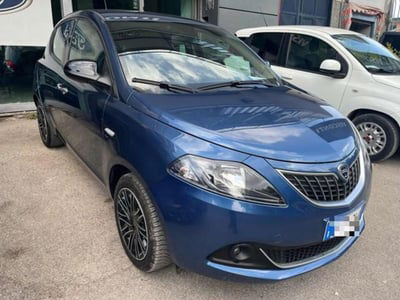 Lancia Ypsilon 1.0 FireFly 5 porte S&S Hybrid Gold Plus usata