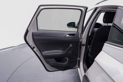 Volkswagen Taigo 1.0 TSI 110 CV DSG Life (19)
