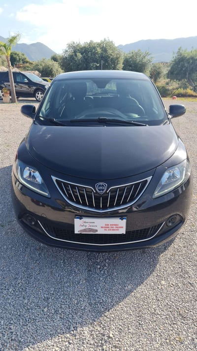 Lancia Ypsilon 1.0 FireFly 5 porte S&S Hybrid Maryne usata