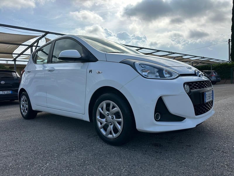 Hyundai i10 1.0 MPI AT Tech