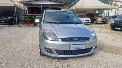 Ford Fiesta 1.2 16V 5p. Titanium usata