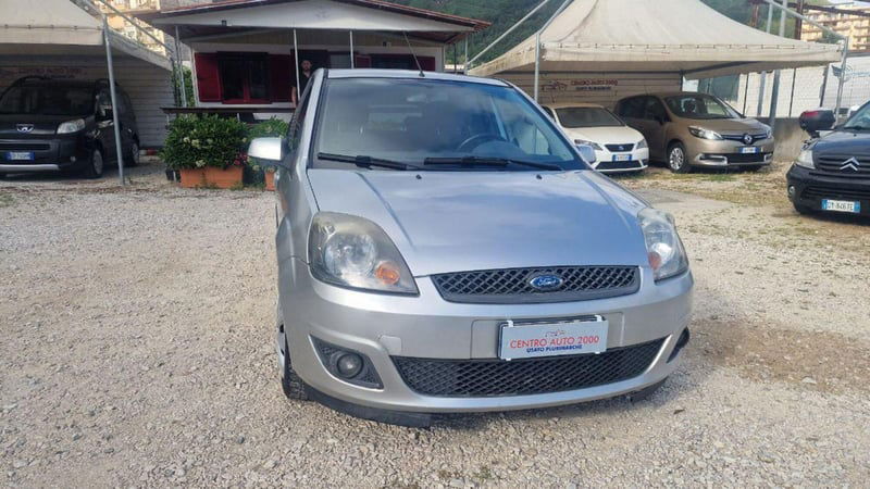 Ford Fiesta 1.2 16V 5p. Titanium