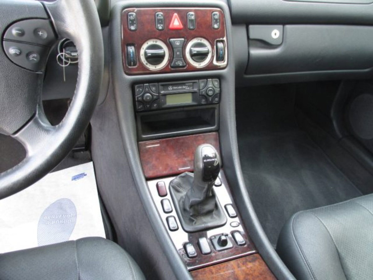 Mercedes-Benz CLK 200 Kompressor cat Cabrio Elegance Evo (10)