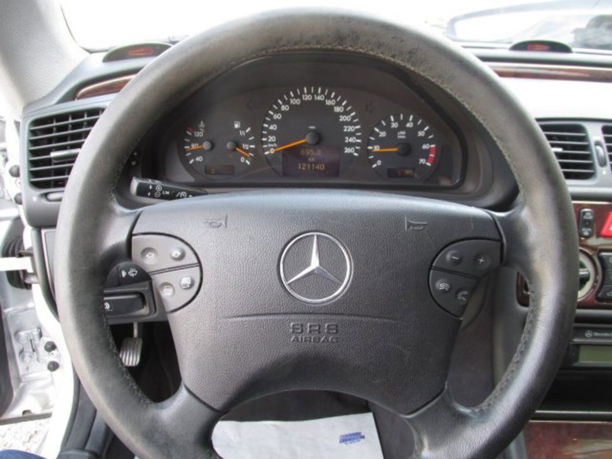 Mercedes-Benz CLK 200 Kompressor cat Cabrio Elegance Evo (8)