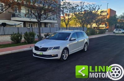Skoda Octavia Station Wagon 1.5 G-TEC DSG Wagon Style usata