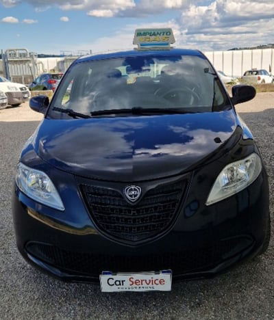 Lancia Ypsilon 1.2 69 CV 5 porte GPL Ecochic Elefantino usata
