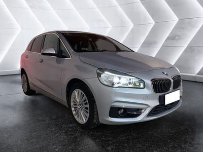 BMW Serie 2 Active Tourer 218d  Luxury auto usata