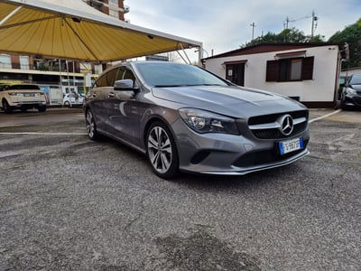 Mercedes-Benz CLA Shooting Brake 200 d Premium usata